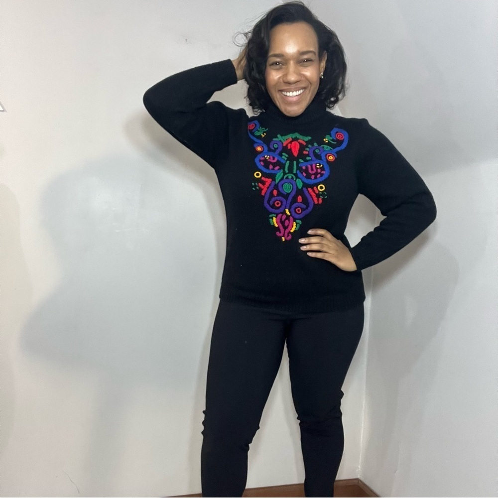 Vintage Embroidered Colorful Knit Sweater Holiday Turtleneck Funky Artsy Retro - Picture 2 of 13
